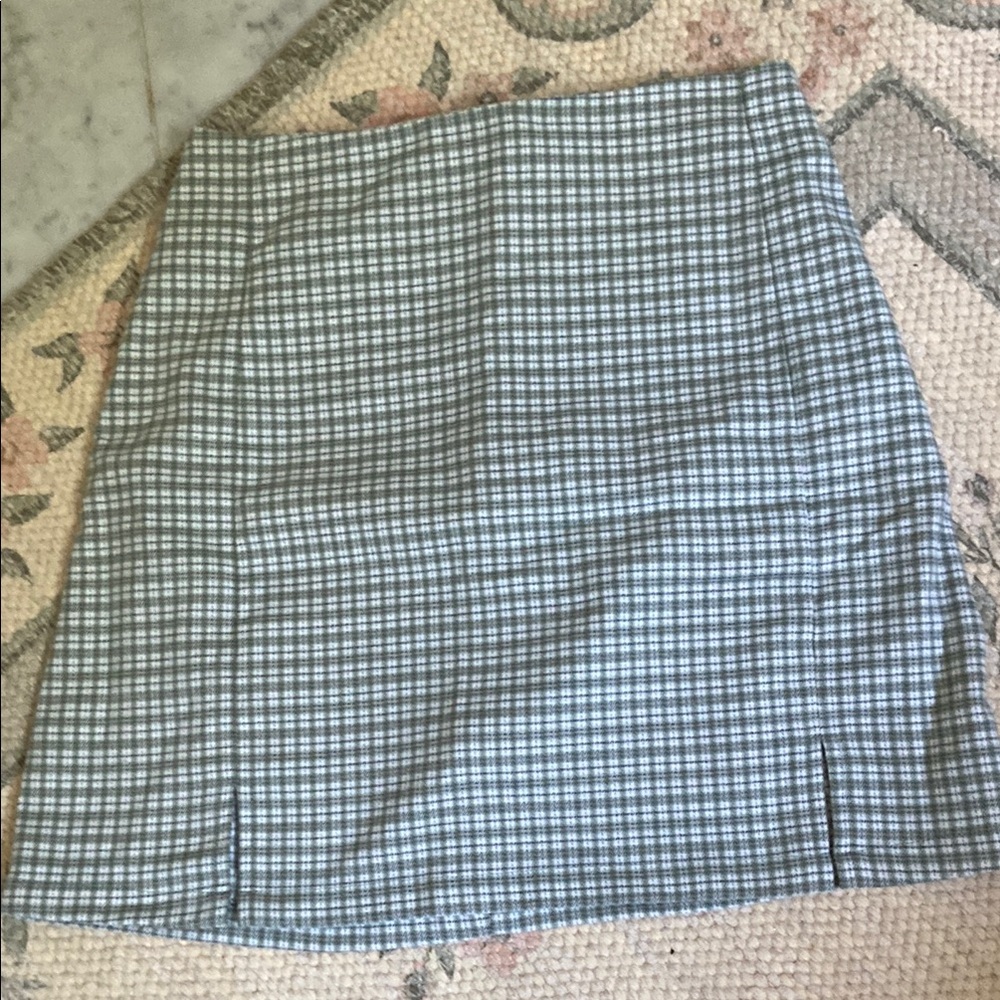 Plaid Gray Skirt John galt